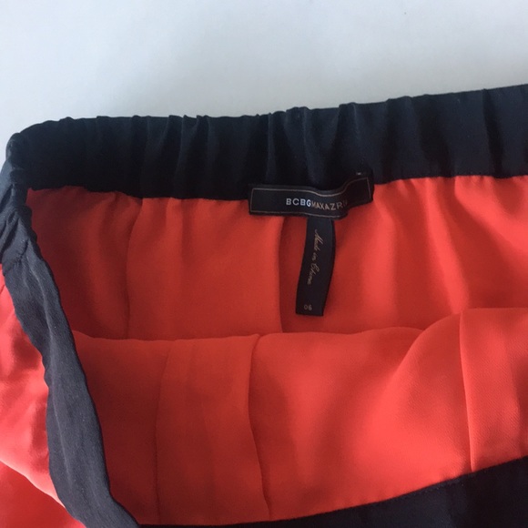 BCBG skirt - Picture 2 of 3